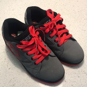 Youth size 6 Boy Heelys